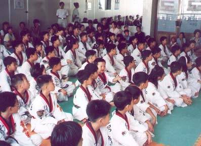 �߾��� ���� �ɻ� ���