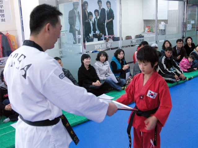 2007��2�� ��183ȸ �����ڰ��Խ� ���