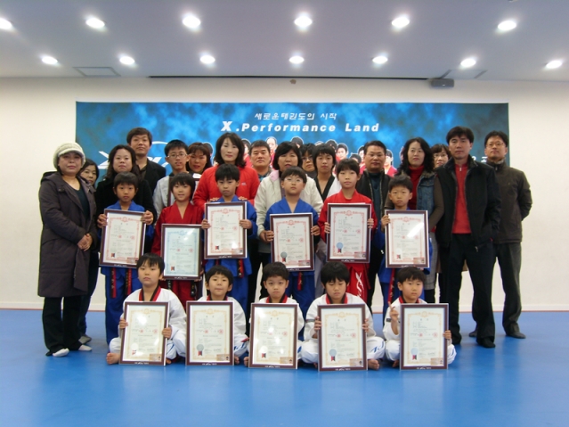 2007��4�� ��184ȸ �����ڰ��Խ� ���