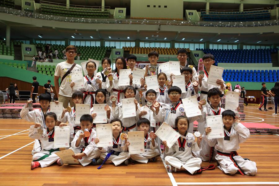 16-08-27 �泲���б� ����� ����ǰ����ȸ